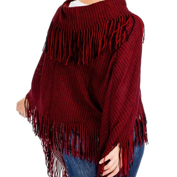 BURGUNDY KNIT PONCHO - Picture 3 of 3